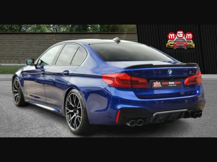 BMW M5 M5 COMPETITION