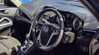 Vauxhall Zafira 1.4i Turbo Exclusiv MPV 5dr Petrol Auto Euro 6 (140 ps) 51