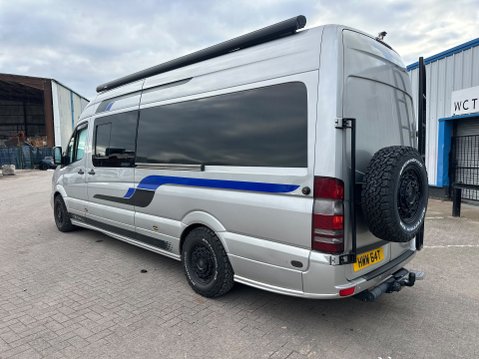 Mercedes-Benz Sprinter AB RACE CRUISER RACE VAN RACE TRUCK 13