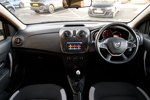 Dacia Sandero Stepway COMFORT TCE 3