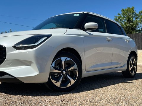 Suzuki Swift 1.2 Hybrid ULTRA 15