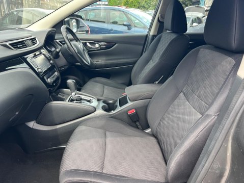 Nissan Qashqai 1.2 DIG-T N-Connecta XTRON 2WD Euro 6 (s/s) 5dr 23