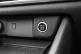Nissan Qashqai 5dr 1.3 DIG-T MHEV N-Connecta Petrol Hybrid Glass Roof Pack 17