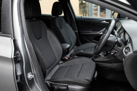 Vauxhall Astra SRI NAV 28