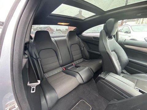 Mercedes-Benz C Class 2.1 C250 CDI BlueEfficiency AMG Sport Coupe 2dr Diesel G-Tronic+ Euro 5 (s/ 31