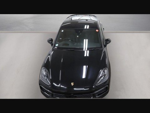 Porsche Cayenne V6 8