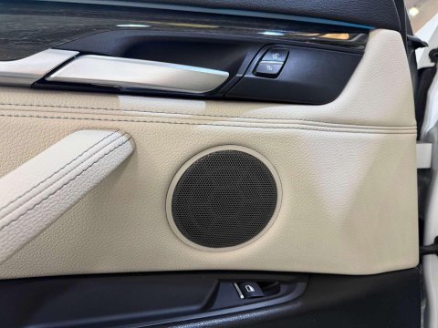 BMW X5 3.0 M50d SUV 5dr Diesel Auto xDrive Euro 6 (s/s) (381 ps) 47