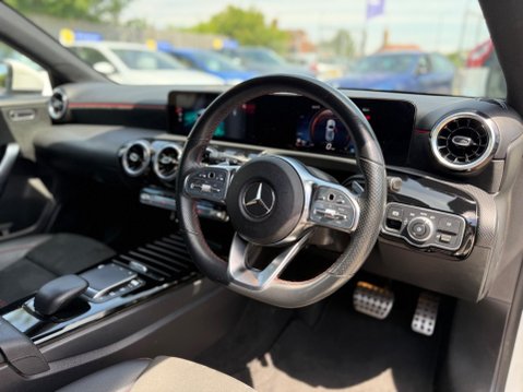 Mercedes-Benz A Class 1.5 A180d AMG Line (Executive) 7G-DCT Euro 6 (s/s) 5dr 14