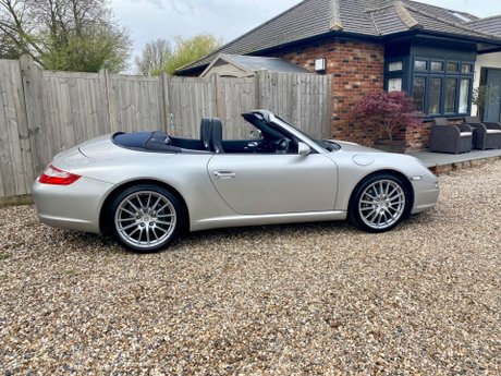 Porsche 911 3.6 997 Carrera Cabriolet 2dr Petrol Tiptronic S (275 g/km, 325 bhp) 3
