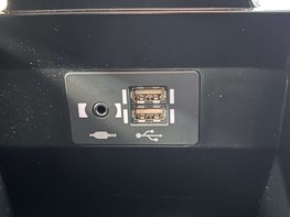 Lexus Ux 2.0 UX 250h 4x2 CVT 5dr 65