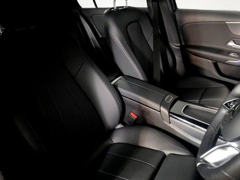 Mercedes-Benz A Class 1.3 A180h MHEV Sport (Executive) Hatchback 5dr Petrol Hybrid 7G-DCT Euro 6 11