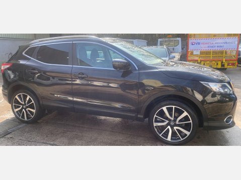 Nissan Qashqai 1.6 dCi Tekna SUV 5dr Diesel Manual 2WD Euro 6 (s/s) (130 ps) 5
