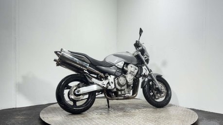 Honda CB 900 2004 36K GREAT CONDITION WARRANTY MOT 919CC NAKED BIKE 3