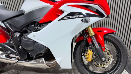 Honda CBR CBR 600 2011 ONLY 11K LONG MOT WARRANTY SUPER SPORT 600CC 33