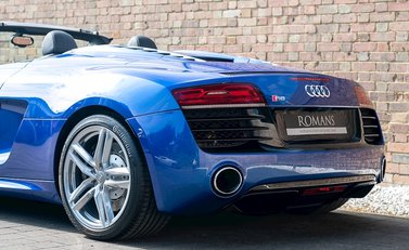 Audi R8 V10 Spyder 22