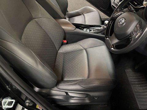 Toyota C-HR 1.8 C-HR Excel HEV CVT 5dr 14