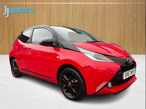 Toyota Aygo 1.0 VVT-i x-cite 4 Red Bi-Tone Hatchback 5dr Petrol Manual Euro 6 (68 ps) 12