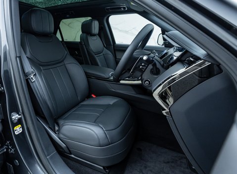 Land Rover Range Rover Sport D250 Edition 14