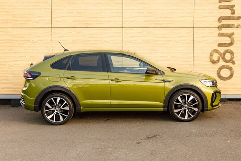 Volkswagen Taigo R-LINE TSI DSG 9
