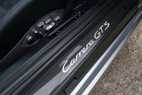 Porsche 911 3.0 911 Carrera GTS Semi-Auto 2dr 14