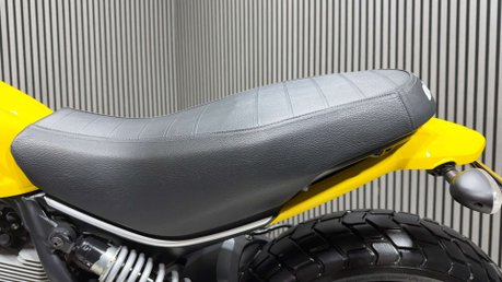 Ducati Scrambler 800 ICON 2016 ONLY 9K LEO VINCE EXHAUST LONG MOT 803CC 43