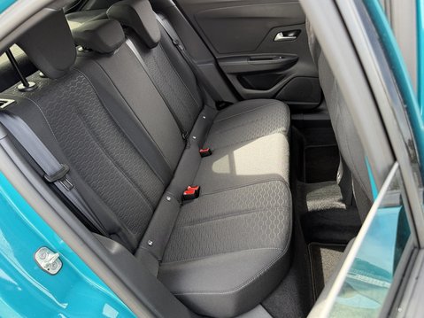 Vauxhall Mokka 1.2 Turbo 136 Griffin 5dr 33