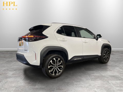 Toyota Yaris Cross 1.5 VVT-h Design SUV 5dr Petrol Hybrid E-CVT Euro 6 (s/s) (116 ps) 7