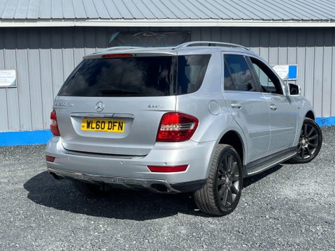 Mercedes-Benz M Class 3.0 ML300 CDI V6 BlueEfficiency Grand Edition G-Tronic 4WD Euro 5 5dr 10