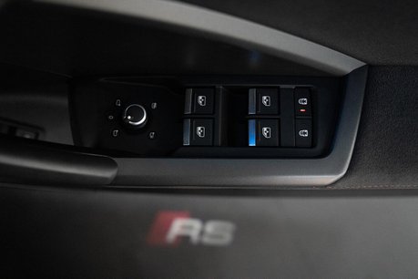 Audi RS Q3 2.5 TFSI Vorsprung SUV 5dr Petrol S Tronic quattro Euro 6 (s/s) (400 ps) 17