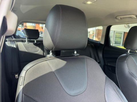 Ford Kuga 2.0 TDCi Titanium 2WD Euro 6 (s/s) 5dr 23