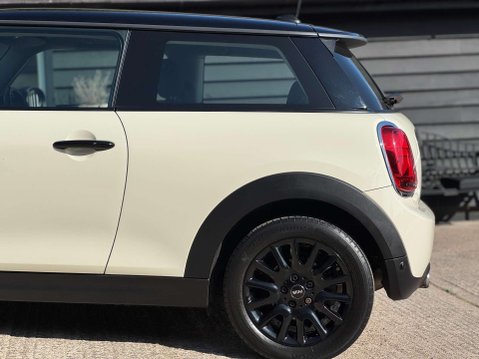 Mini Hatch 1.5 Cooper Hatchback 3dr Petrol Manual Euro 6 (s/s) (136 ps) 10