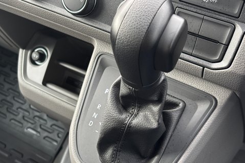 MAN TGE 3.180 DSG 4Motion Crew Cab Tipper - Air Con / LED Headlights 34