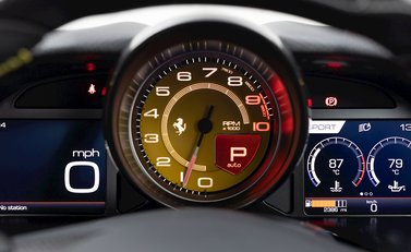 Ferrari 812 Superfast 17