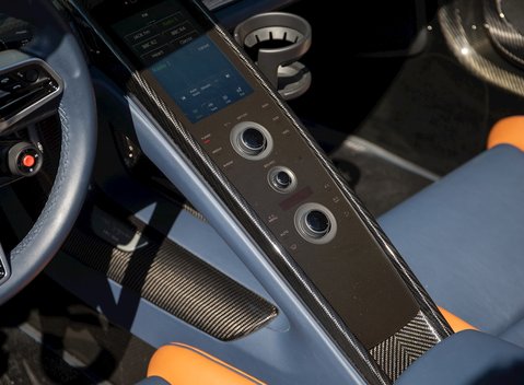 Porsche 918 Spyder Weissach 21