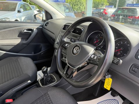 Volkswagen Polo 1.2 TSI BlueMotion Tech SE Euro 6 (s/s) 5dr 21
