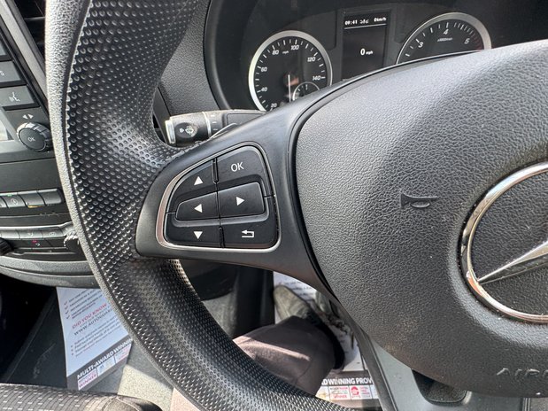 Mercedes-Benz Vito AUTO LWB L2H1 Low Roof Progressive 114 Camera EURO 6 17