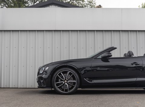 Bentley Continental GT Convertible 26