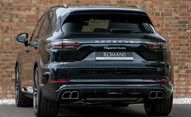Porsche Cayenne Turbo 3