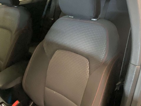 Ford Focus 1.5 Focus ST-Line TDCi 5dr 40