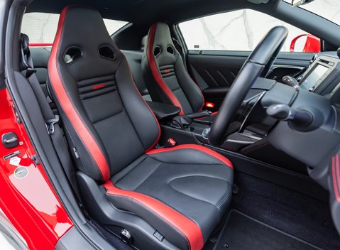 Nissan GT-R R35 TRACK EDITION 14