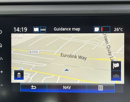 Renault Kadjar 1.5 Kadjar Iconic Blue dCi Auto 5dr 28