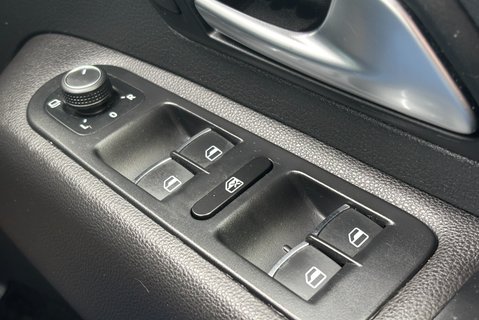 Volkswagen Amarok DC V6 258 ps Tdi Highline 4Motion - Factory Diff Lock 35