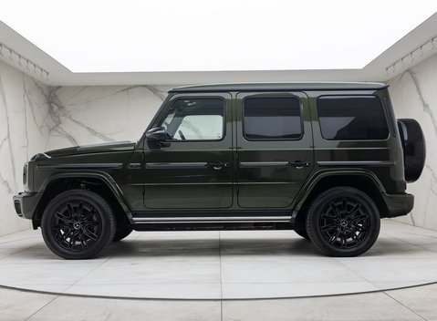 Mercedes-Benz G Class G580 with EQ-TECHNOLOGY 3