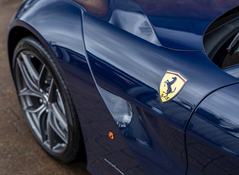 Ferrari F12 Berlinetta 24