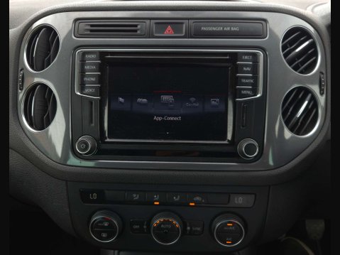 Volkswagen Tiguan 2.0 Tiguan Match Edition TDI BlueMotion Technology 5dr 37