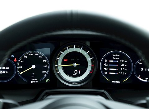 Porsche 911 (992) GT3 14