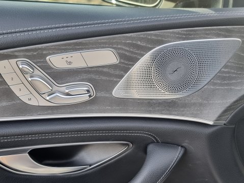 Mercedes-Benz CLS CLS 350 D 4MATIC AMG LINE PREMIUM PLUS 45