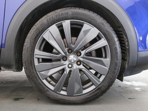 Peugeot 3008 1.2 PureTech GT Line Premium EAT Euro 6 (s/s) 5dr 28