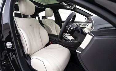 Mercedes-Benz S Class L Saloon 10