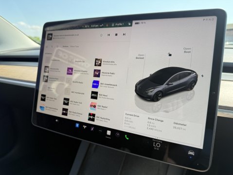 Tesla Model 3 Saloon 4dr Electric Auto RWD (241 bhp) 42